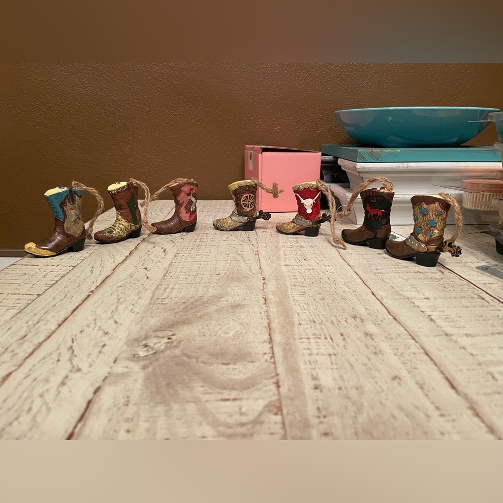 Rustic Cowboy Boot Ornaments Set - Multicolor